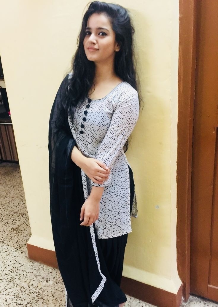 Agar 2000 unlimited short high profile call girl incall outcall servic