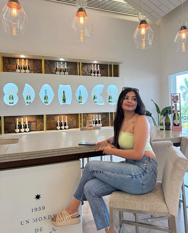 Vip sexy girl available now very beautiful and vip girl available