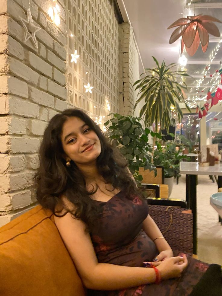 Priya low price safe and secure in call out call available faridabad