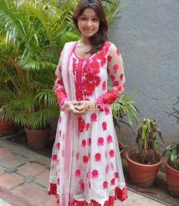BEST GOOD QUALITY EDUCATED SATISFACTION GIRL AFFORDABLE COST