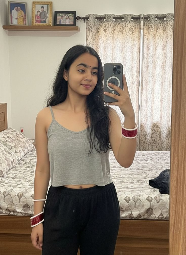 Delhi call girl service all area available Kinjal Sharma
