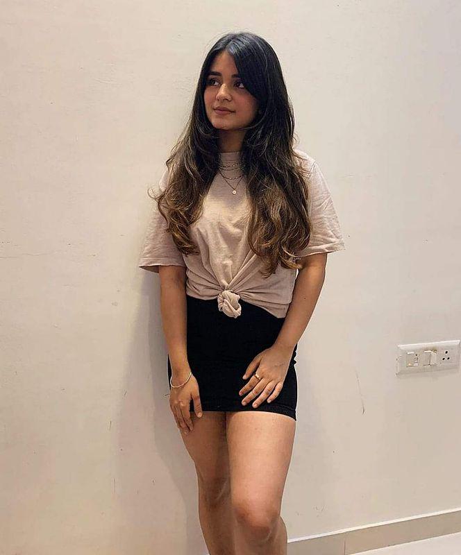 Genuine ESCORT SERVICE LOW RATE TAMILn 24 houVILAGE MADAM HOME SERVICE