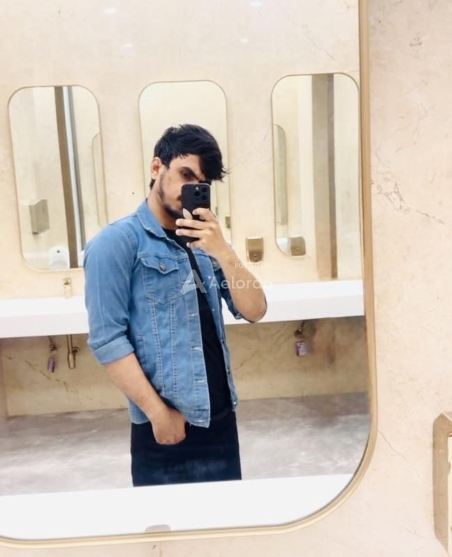 Sex and massage services available for all Call boy from delhi 76 size