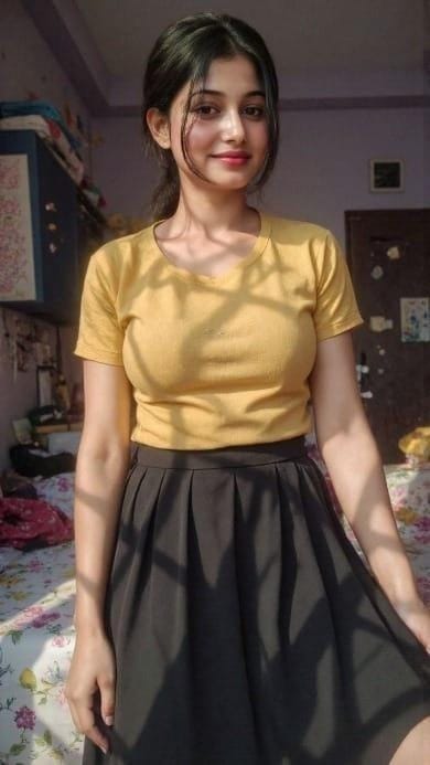 Mumbai... Myself sheela home and hotel room service available