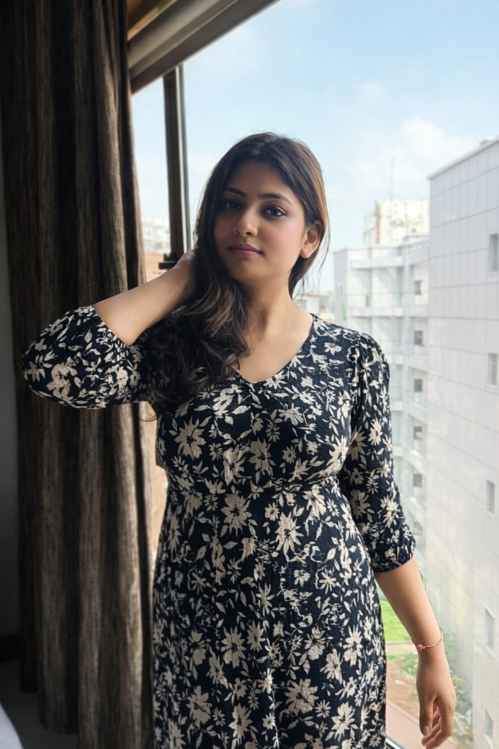 Call Girls in 2k Chennai 24x7 hot college girl service,,,,..