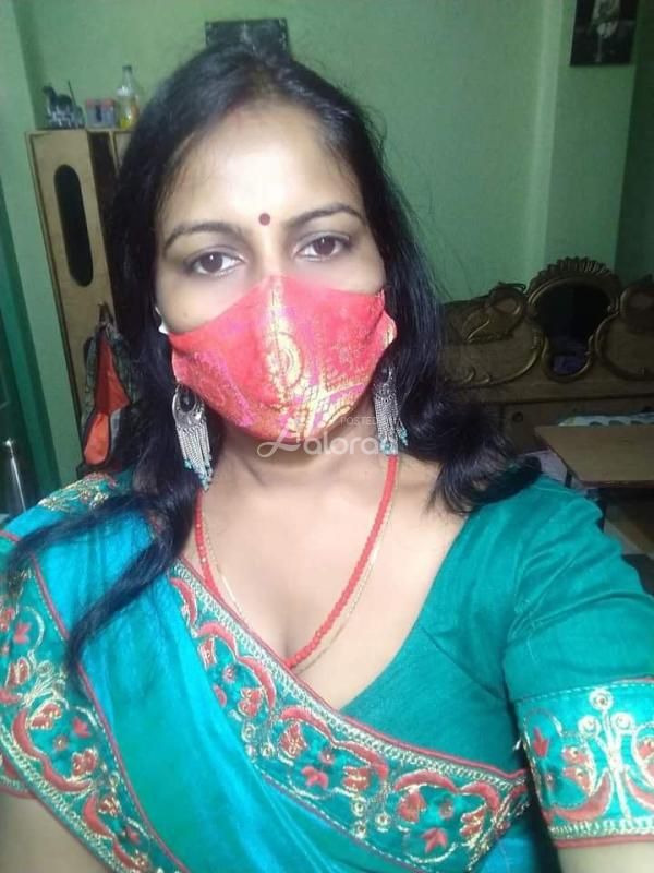 Tamil speaking desi hot aunty live cam nude video call sex whatsapp available 24 hours